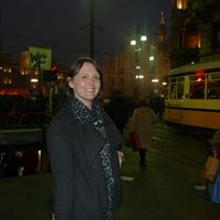 Julie Oxford Photo 28