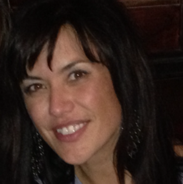Julie Blevins Photo 33