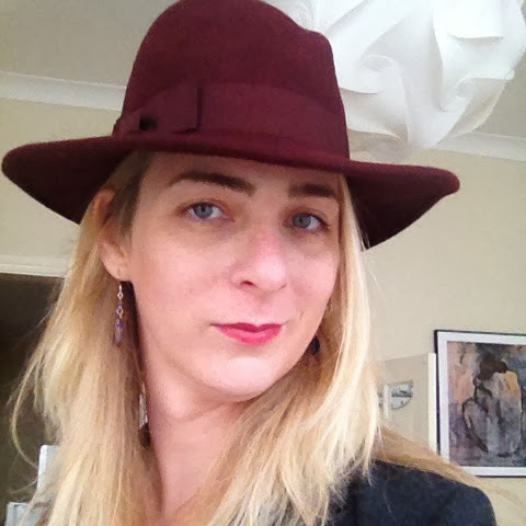 Jane Hale Photo 21