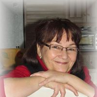 Lorraine Roy Photo 25