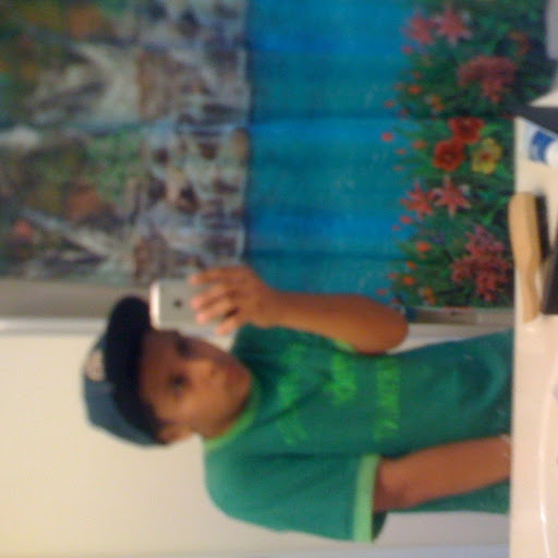 Cecilio Gomez Photo 19