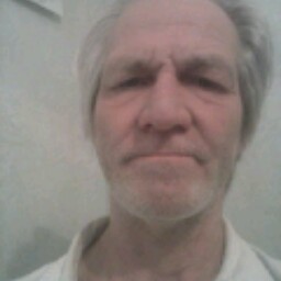 Bruce Larson Photo 19