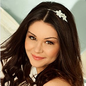 Penelope Anderson Photo 24