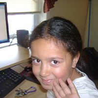 Deanna Vazquez Photo 7