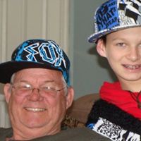 Ronnie Travis Photo 20