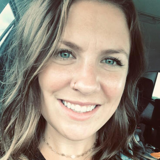 Rachel Hansen Photo 30