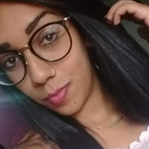 Veronica Campos Photo 35