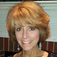 Lori West Photo 19