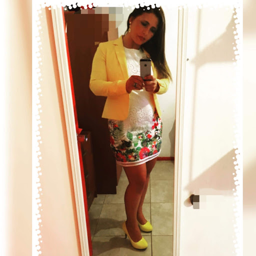 Karen Vasquez Photo 31