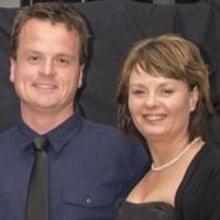 Tina Steer Photo 7