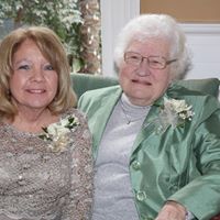 Vickie Greene Photo 19
