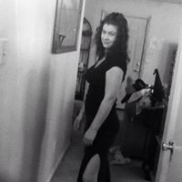 Tara Blevins Photo 14