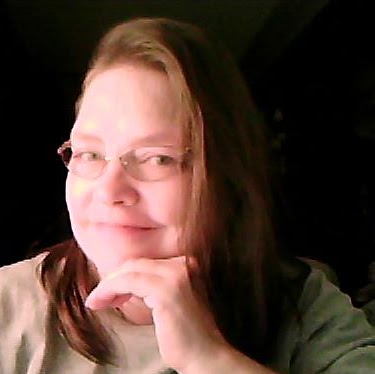 Julie Tuttle Photo 28