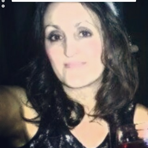 Anne Hay Photo 20