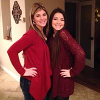 Shelly Silva Photo 24