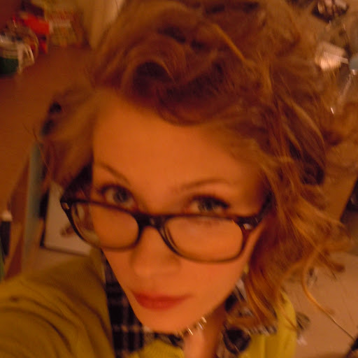 Elizabeth Marlow Photo 31