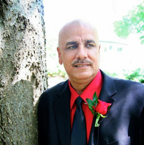 Edgardo Rodriguez Photo 32