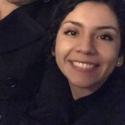 Linda Guzman Photo 6