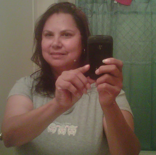 Joanne Gomez Photo 11