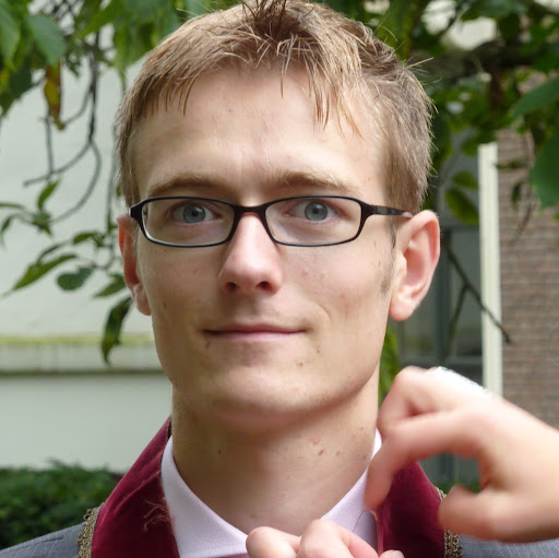 Tom Dekker Photo 12