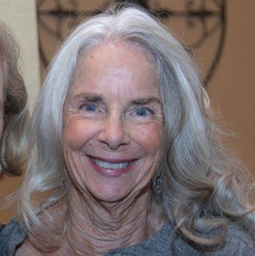 Diana Larson Photo 31