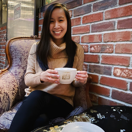 Kristina Nguyen Photo 8
