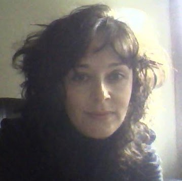 Amanda Bradford Photo 17