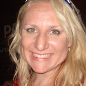 Julie Hannan Photo 21