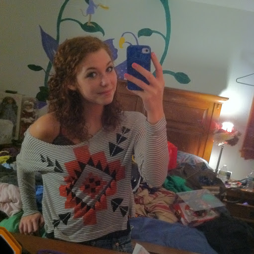 Alexis Carr Photo 26