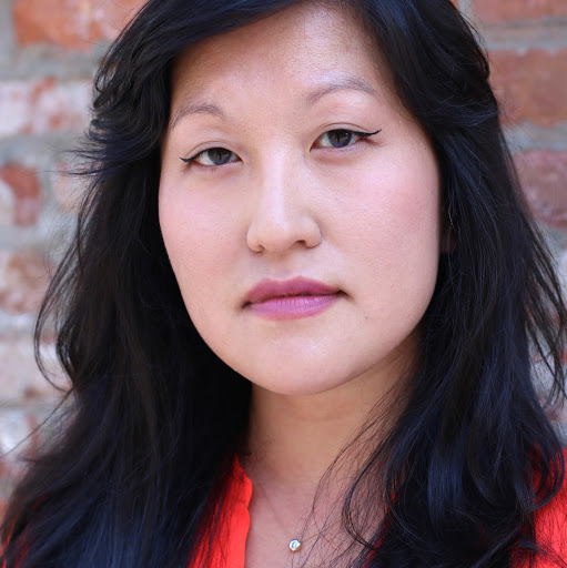 Jennifer Kim Photo 33