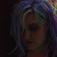 Kirsten Austin Photo 18
