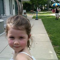 Elizabeth Bacon Photo 25