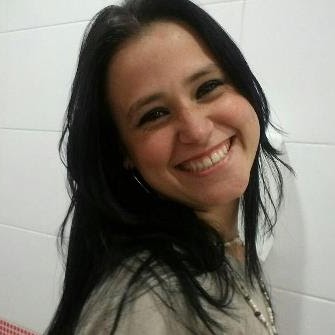 Angela Batista Photo 10