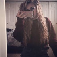 Alice Andrews Photo 26