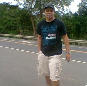 Jerry Mora Photo 22