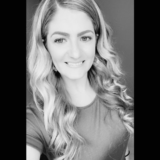 Kristy Martin Photo 13