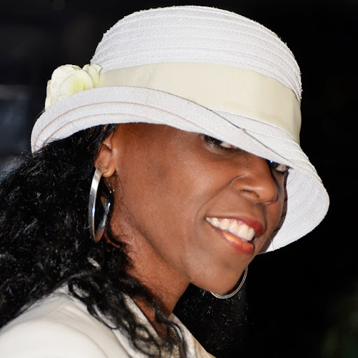 Angela Byrd Photo 31