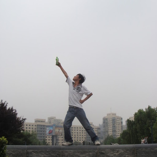 Lin He Photo 8
