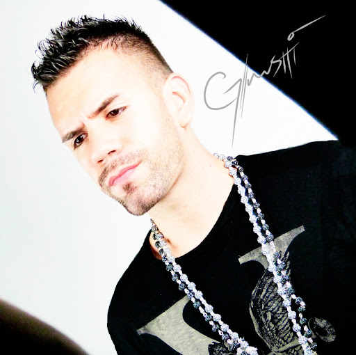 Eduardo Delgado Photo 20