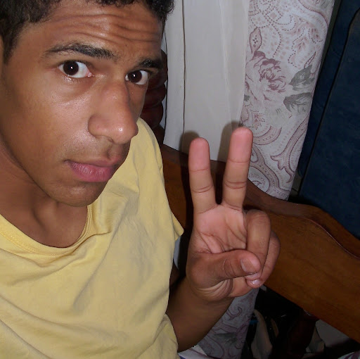 Roberto Reis Photo 31