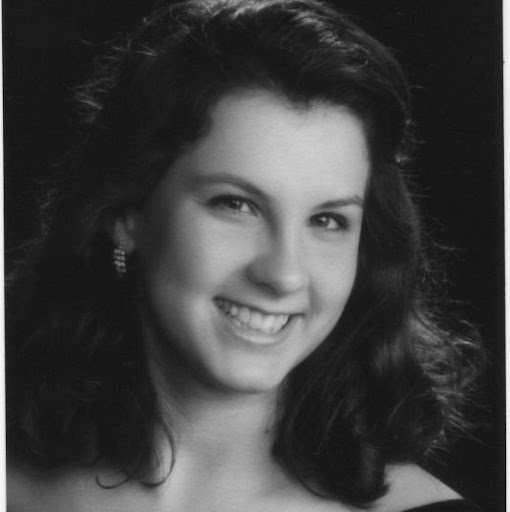 Anna Elkins Photo 12