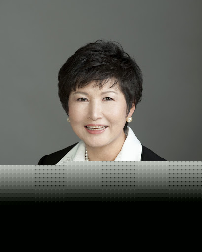 Julie Song Photo 13