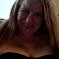 April Murphy Photo 34