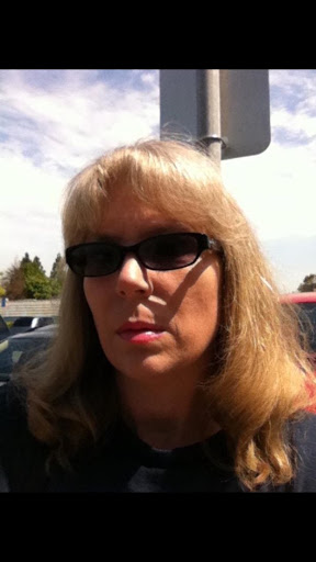 Laurie Klein Photo 36
