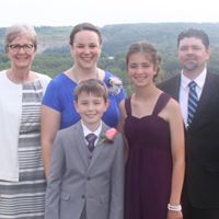 Julie Lippert Photo 20