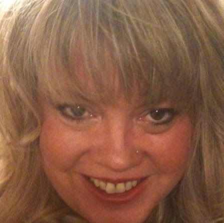 Becky Cooper Photo 24