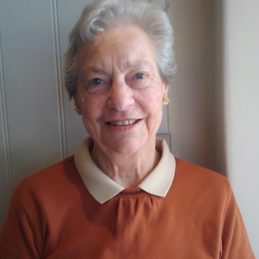 Lynda Allen Photo 8