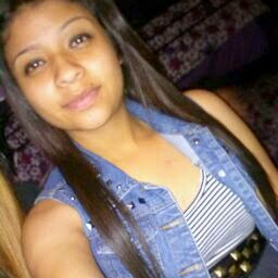 Jennifer Davila Photo 31