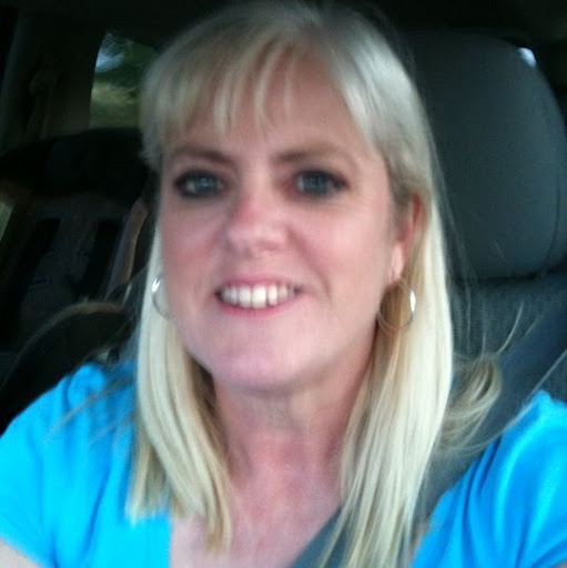 Martha Russell Photo 36