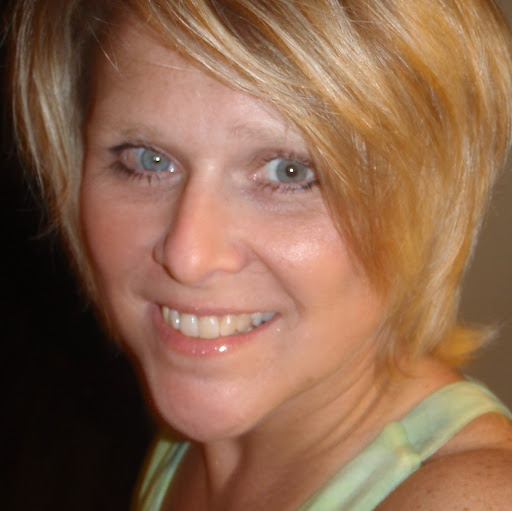 Michelle Duke Photo 42